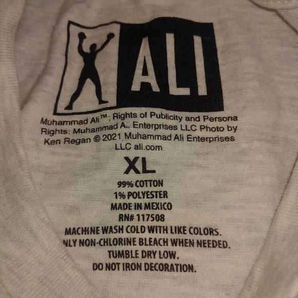 Muhammed Ali The Greatest Of All Time Mens XL T Shirt Gray Boxer Boxing NWOT - Picture 4 of 4